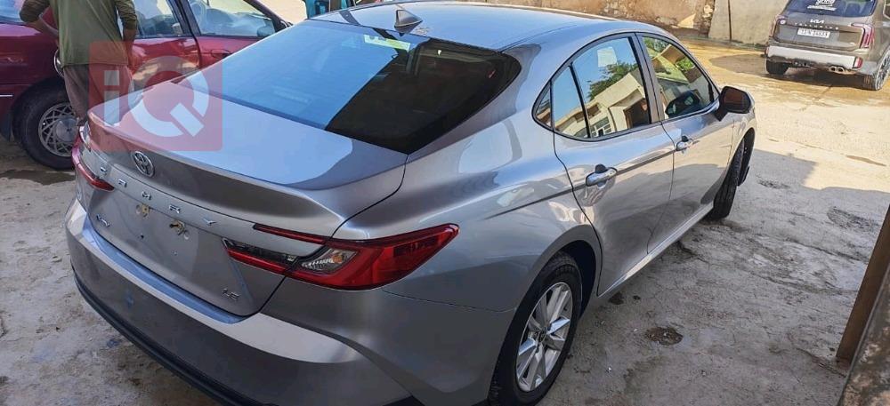 تۆیۆتا کامری